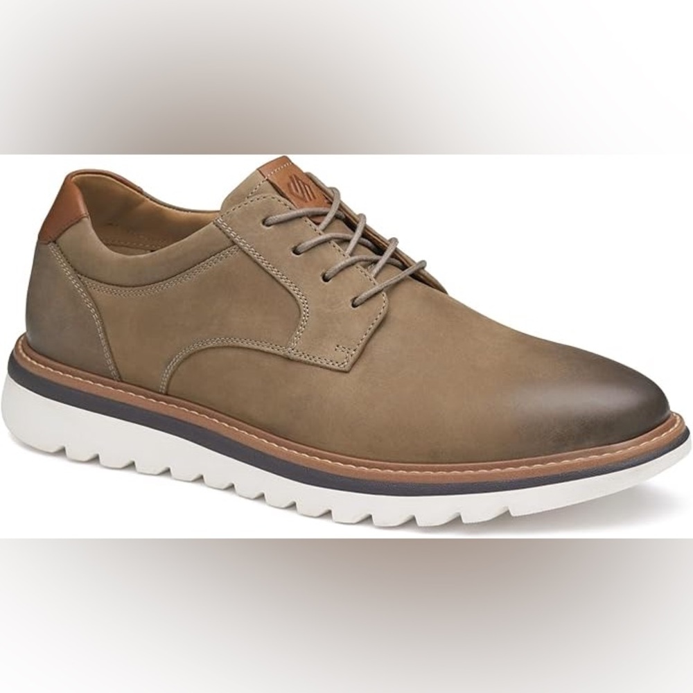 Johnston & Murphy Men's Braydon Plain Toe. Men’s shoe size 9.